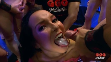 Gangbang and sperm squirt in mouth