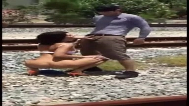 The casual passerby saw how on the street they shoot porn